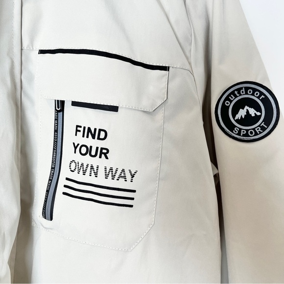 NWOT Khaki Hooded Cargo Windbreaker  “Find Your Own Way”  Men’s M  Gorpcore - Picture 6 of 16